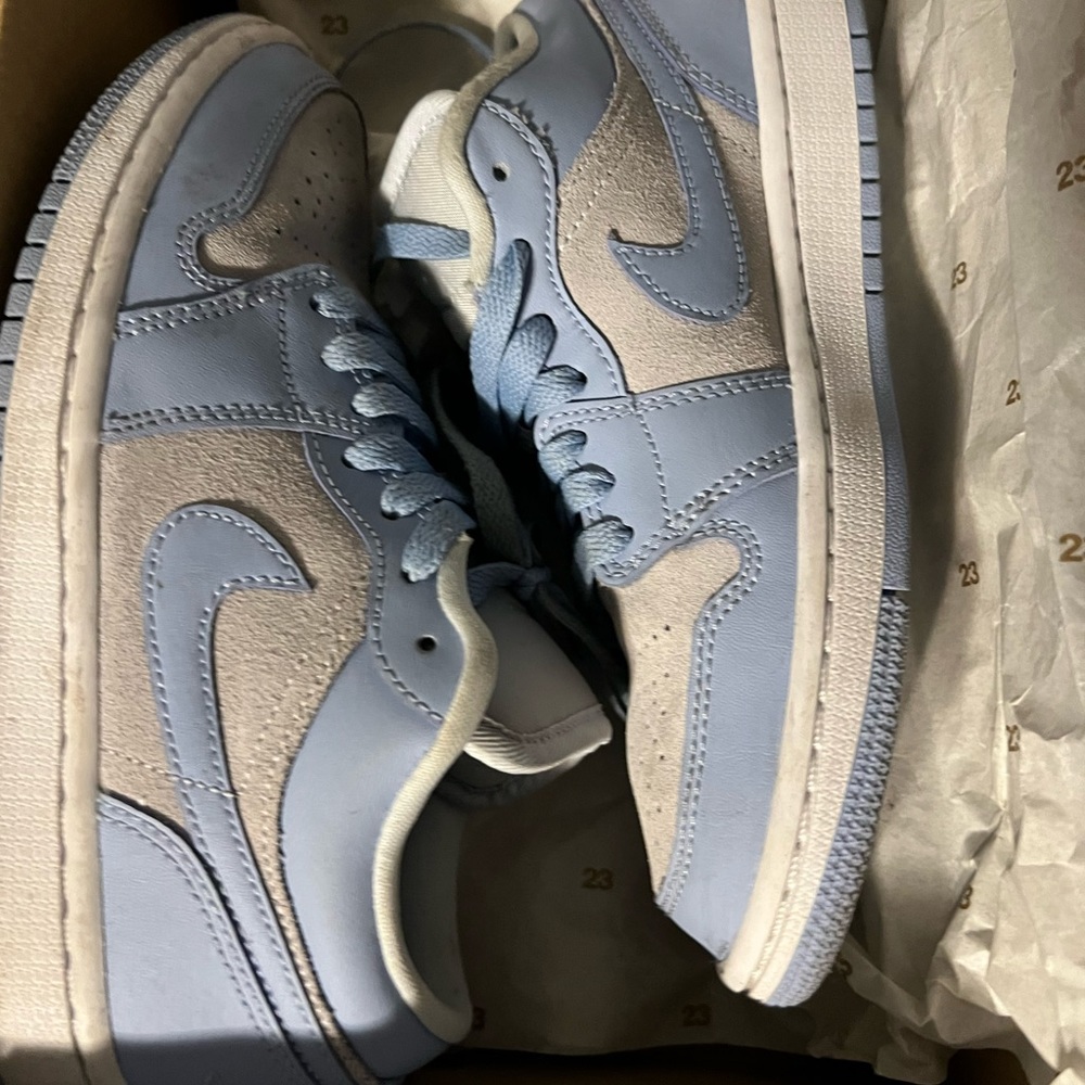 Air Jordan 1s